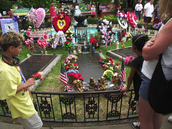 01 - TN - Graceland - Elvis