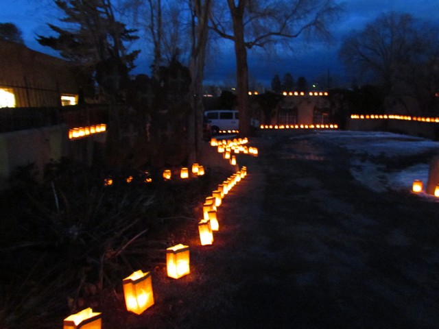 2012-12-24 farolito tour on Canyon Road, Santa Fe, NM 025