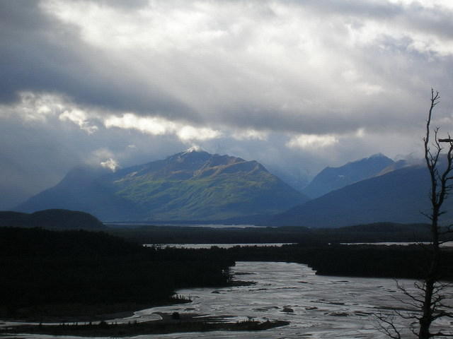 2006-08-19 Along the Glenn Highway, AK 28