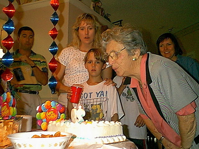 2000-Momo's 92nd 17